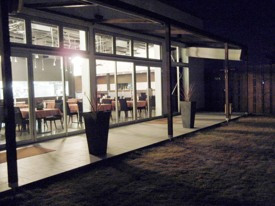 太田市わにわ
鉢植え植栽