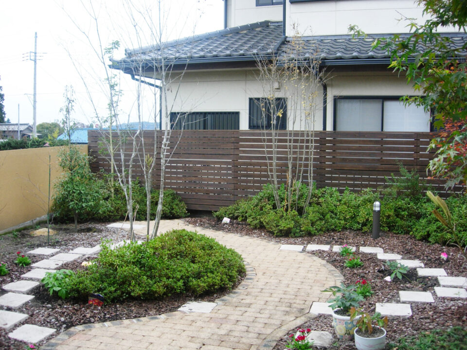 太田市わにわ
庭のデザイン設計
安中市のプライベートガーデンプラン