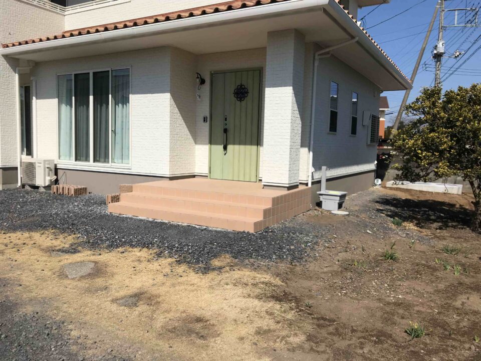 お庭のデザイン設計わにわ
太田市玄関まわり工事