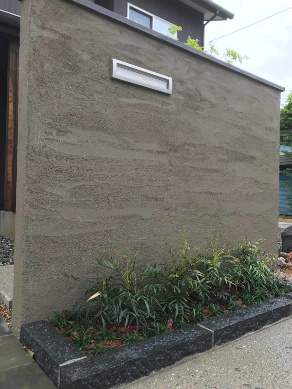 太田市わにわ
庭工事
和風モダン的な雰囲気の庭プラン