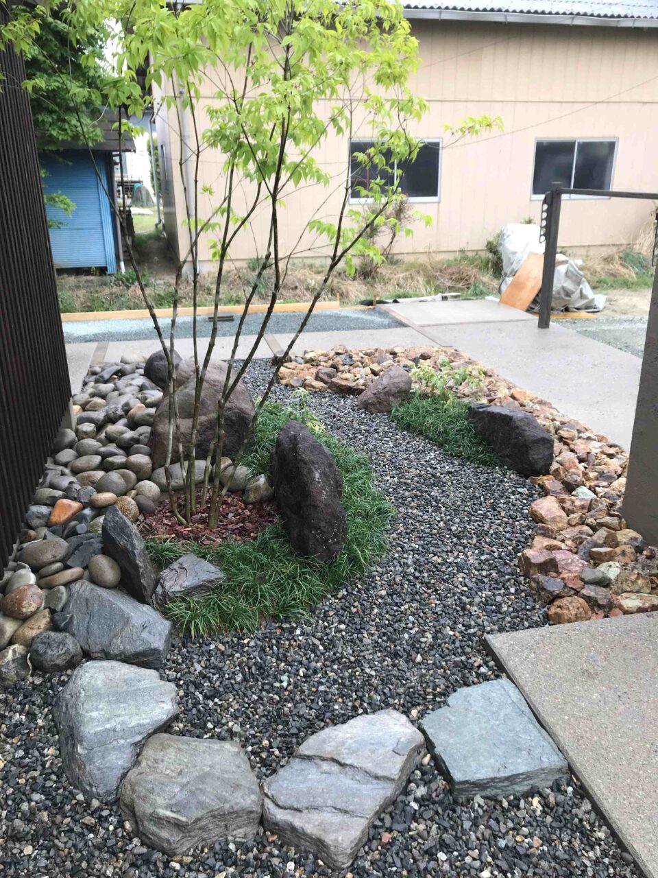太田市わにわ
庭工事
和風モダン的な雰囲気の庭プラン