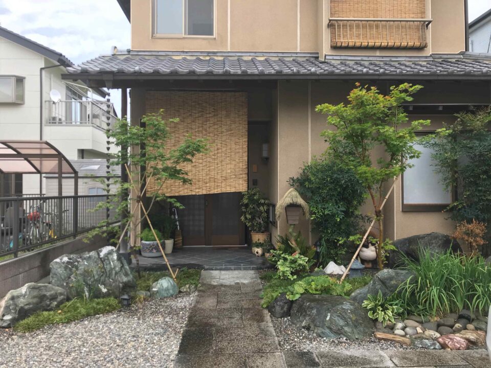 太田市わにわ
お庭のデザイン設計
玄関前リフォーム工事