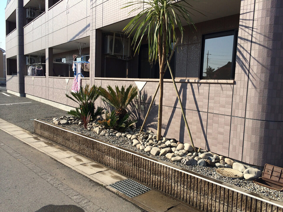 太田市わにわ
お庭のデザイン設計
アパートの植栽工事
