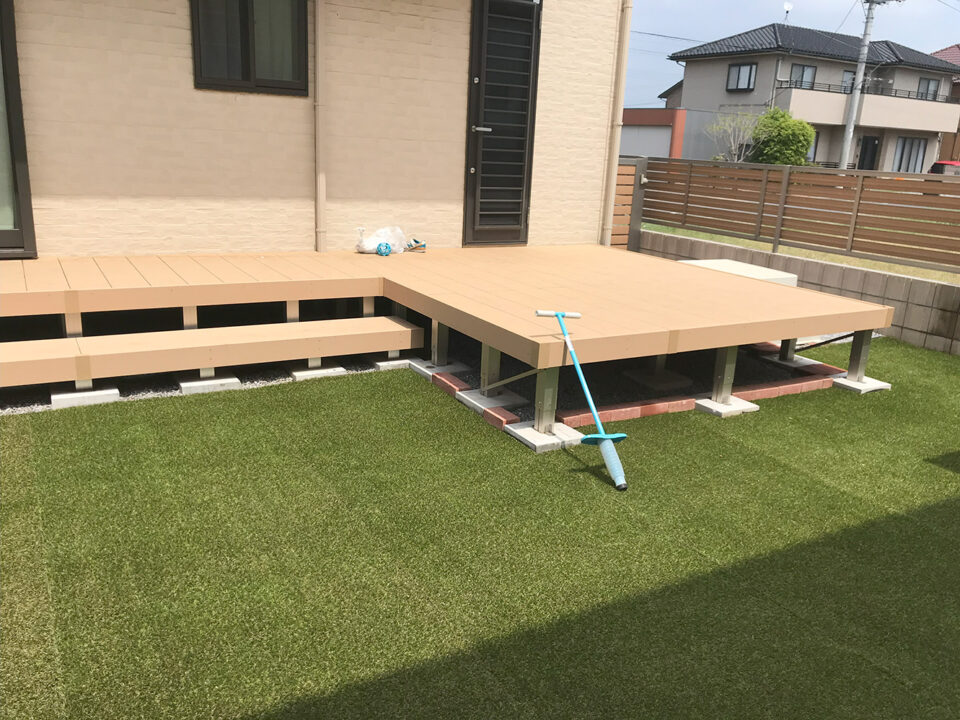 太田市わにわ
お庭のデザイン設計
人工芝のドックラン