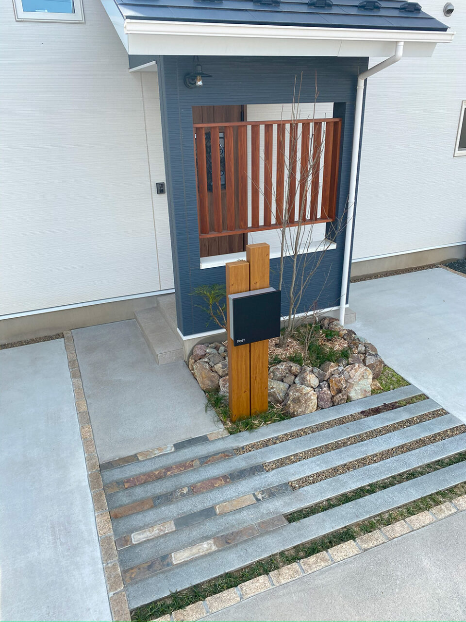 太田市お庭のデザイン設計・外構工事のわにわ
伊勢崎市の外構工事