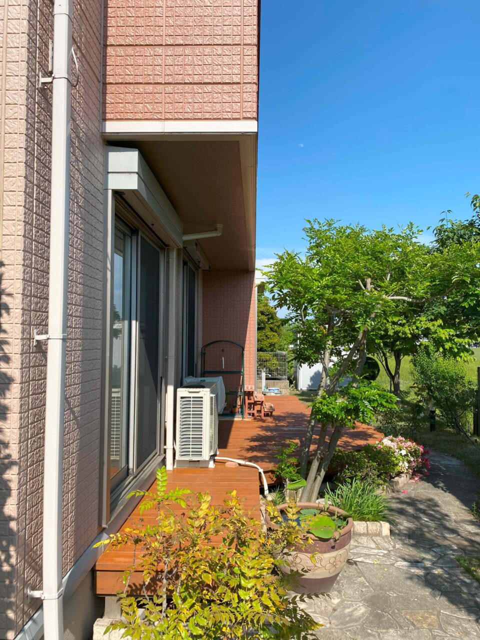 太田市わにわ
お庭のリフォーム工事とカーポート工事