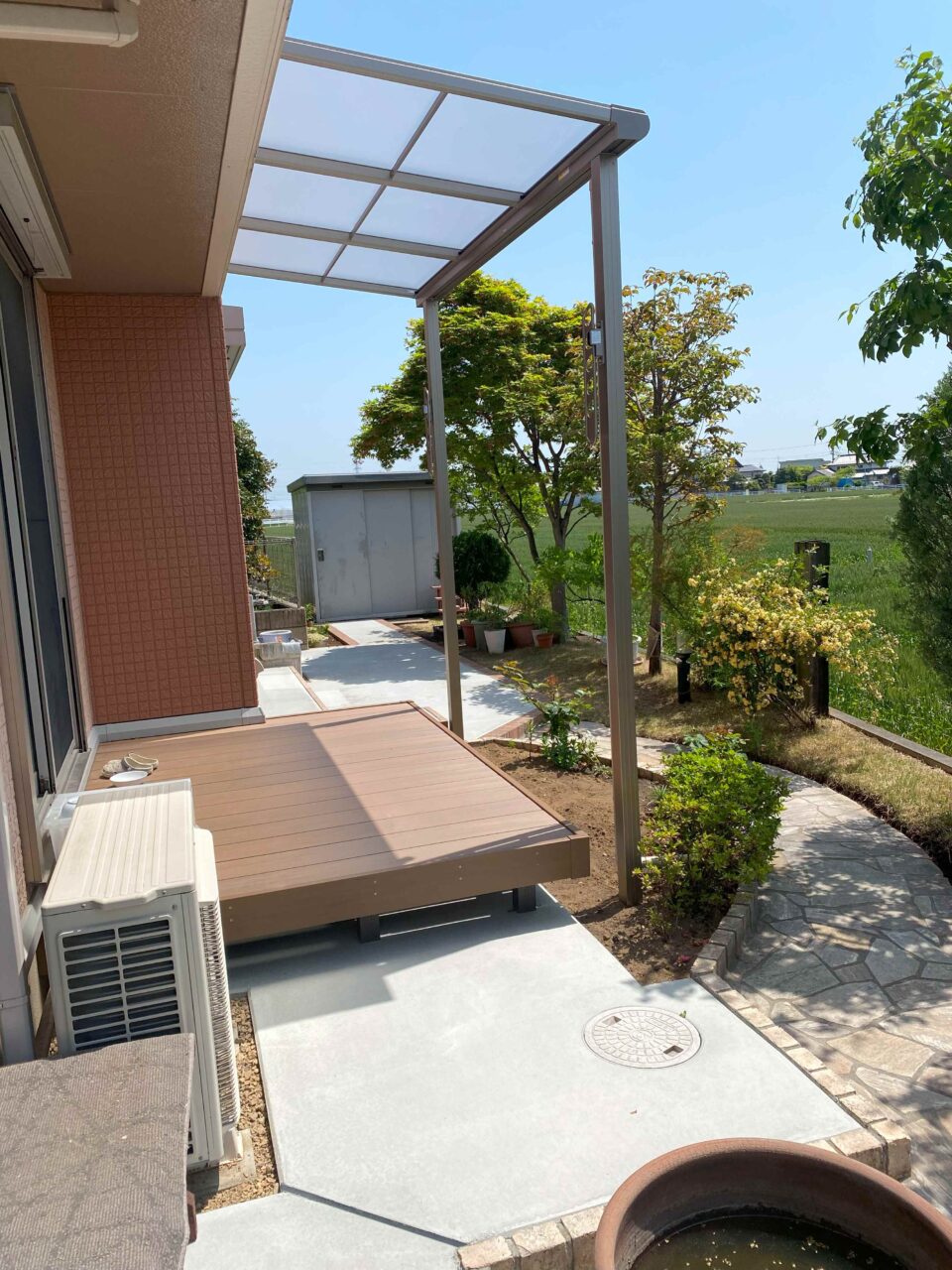 太田市わにわ
お庭のリフォーム工事とカーポート工事