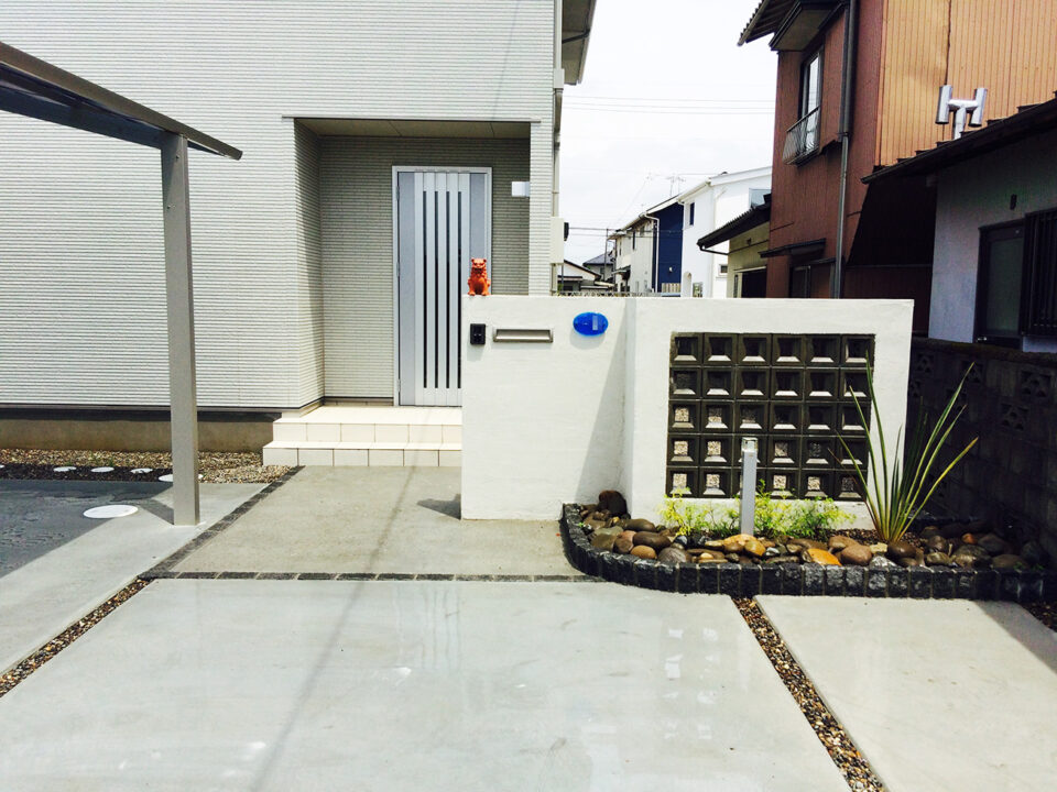 太田市わにわ
お庭のデザイン設計
花ブロックをたくさん使ったお庭