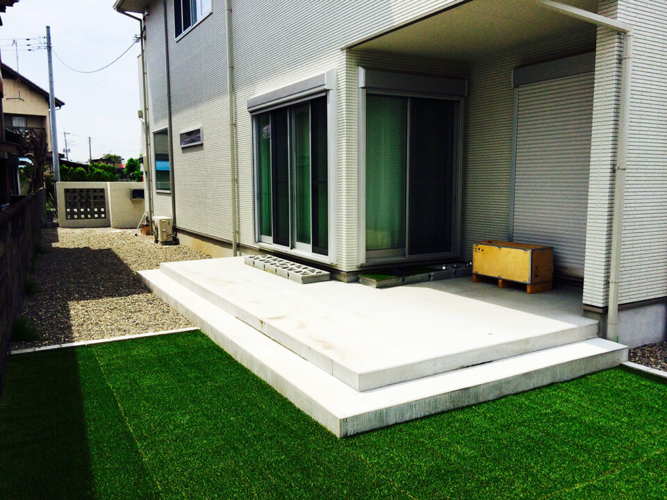 太田市わにわ
お庭のデザイン設計
花ブロックをたくさん使ったお庭