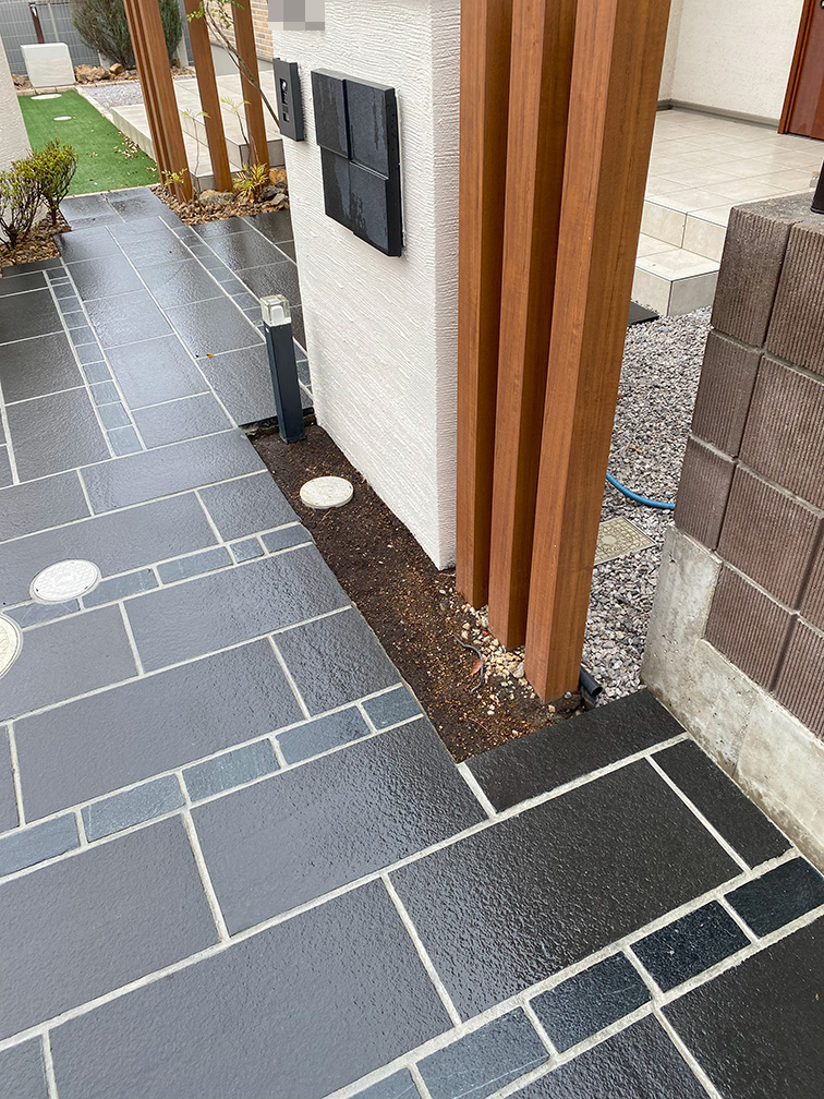 太田市わにわ
庭のデザイン設計
高崎市の玄関前リフォーム工事